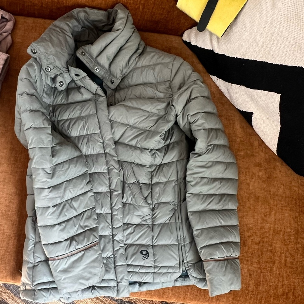 Mountain Hardware Packable Puffy